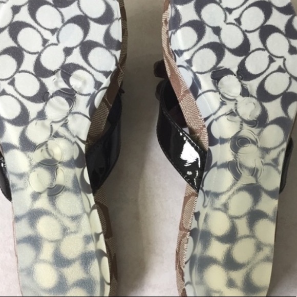 Coach sandals size 5 - Picture 4 of 6